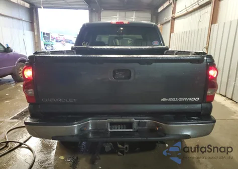2005 Chevrolet Silverado K1500 from USA, damaged, VIN 2GCEK13T551359903
